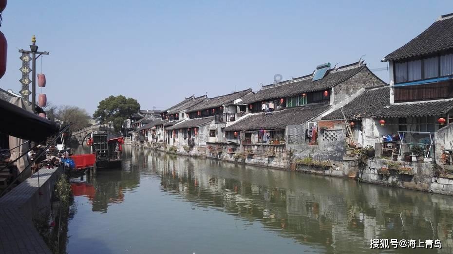 小长颈鹿逃离
